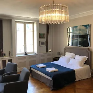 Grand Studio En Hyper Centre , Quimper France