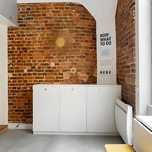 Casa Naranja , Paris France